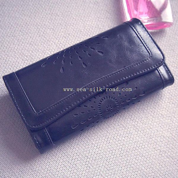 dompet antik desain