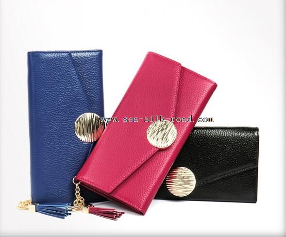 Leather womens wallet