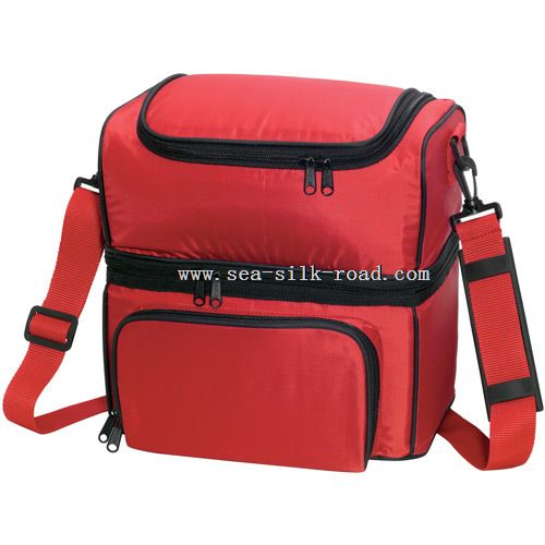 Two layer insulated food travel cooler bag