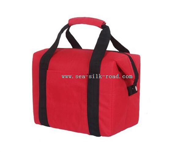 Waterproof lining and Solid Color Polyester Tote Built Lunch Bag