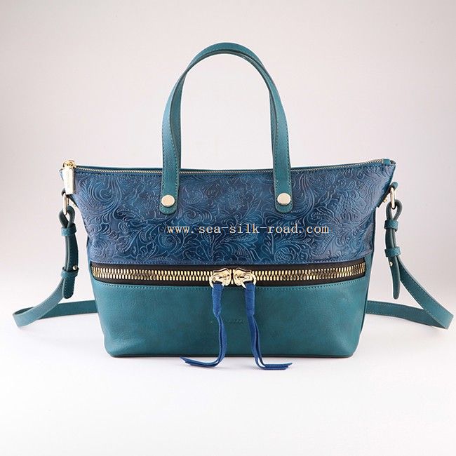 grava print design blue sac