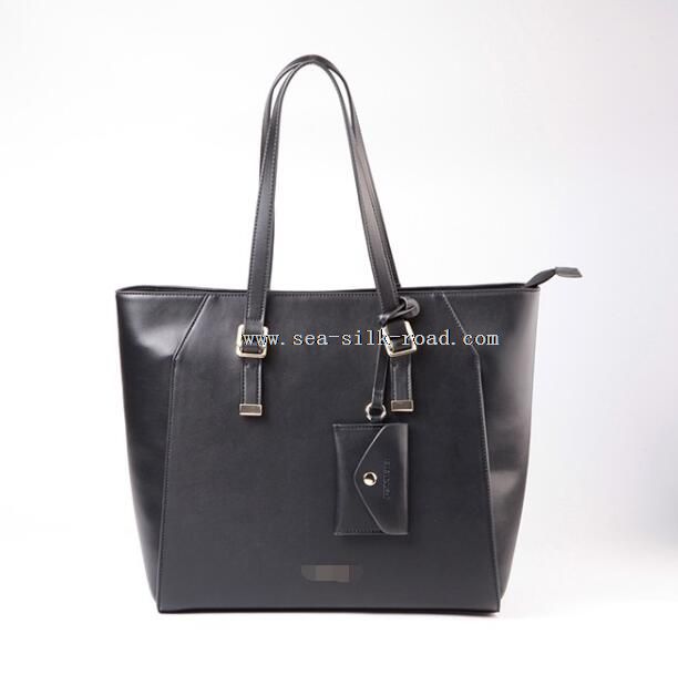 Mesdames nouvellement sacs à main