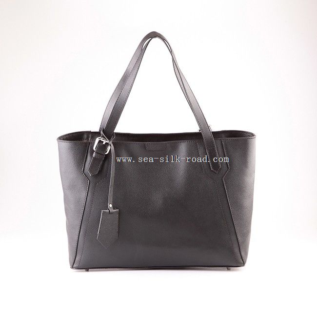 Leather woman handbag