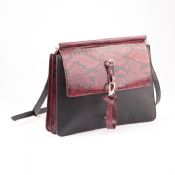 Python Frau Messenger Tasche images