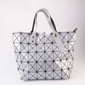 trendy tote bag images