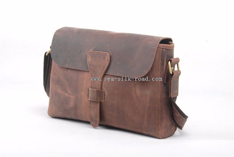 leather messenger bag