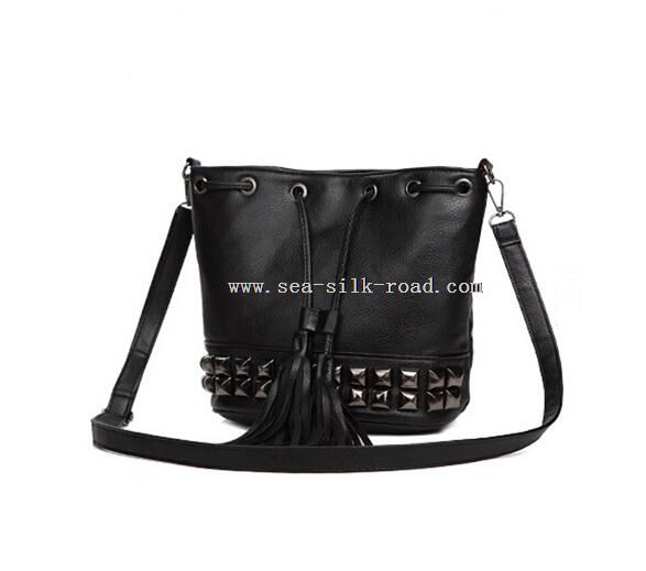 Tassel PU Shoulder Handbag