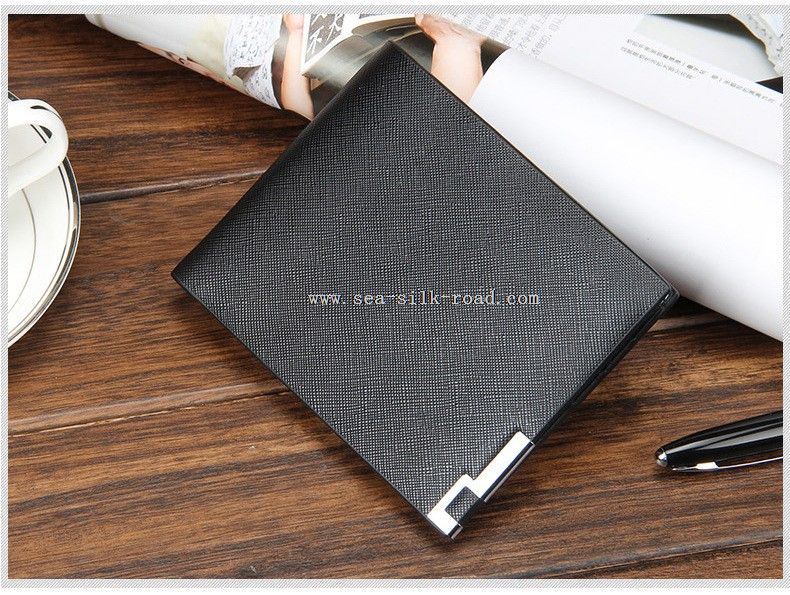 mens leather wallet