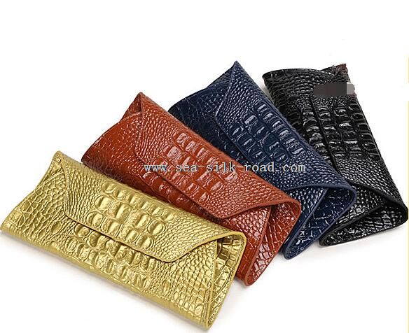 women genuine cow stylish crocodile clutch