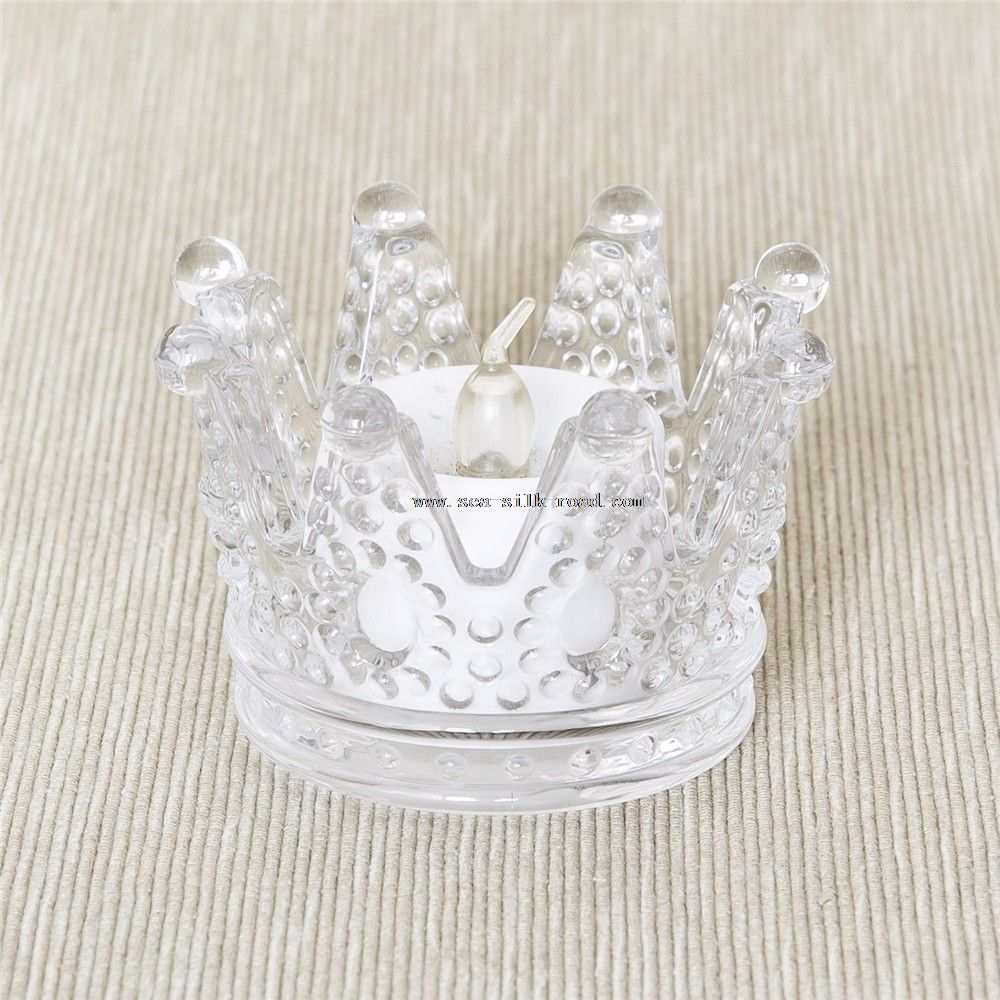 Jelas Crown lilin