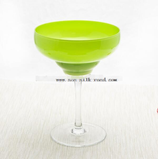 green color margarita cocktail wine glass