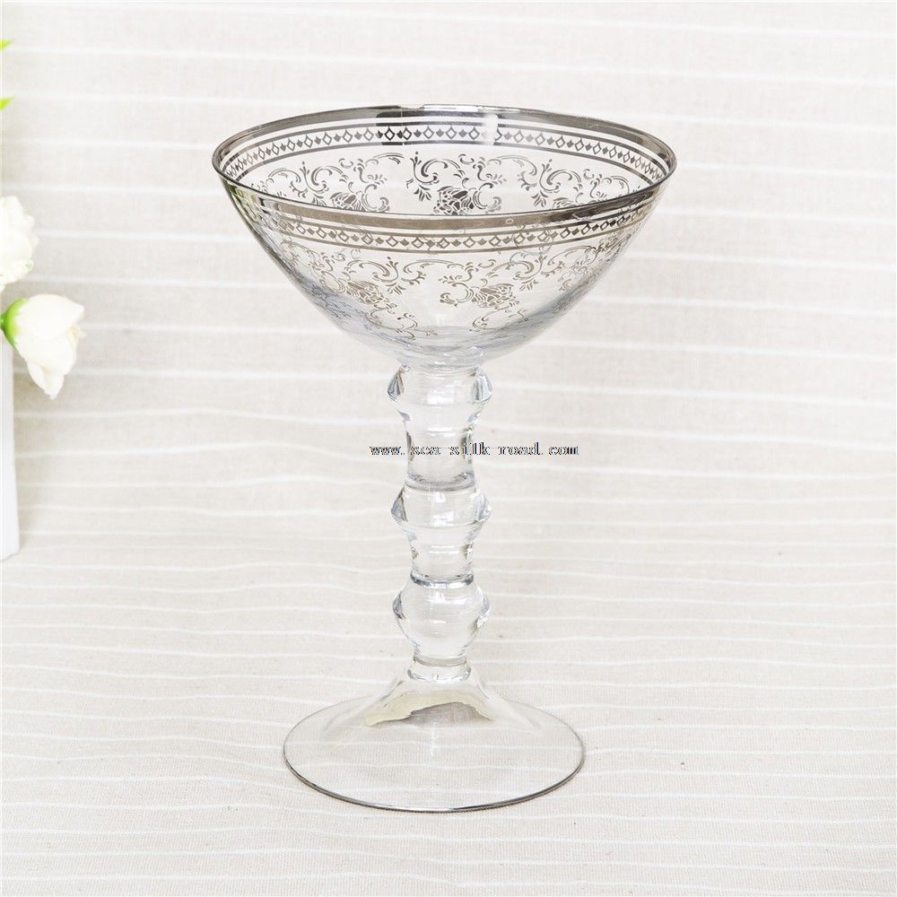 martini glass cocktail