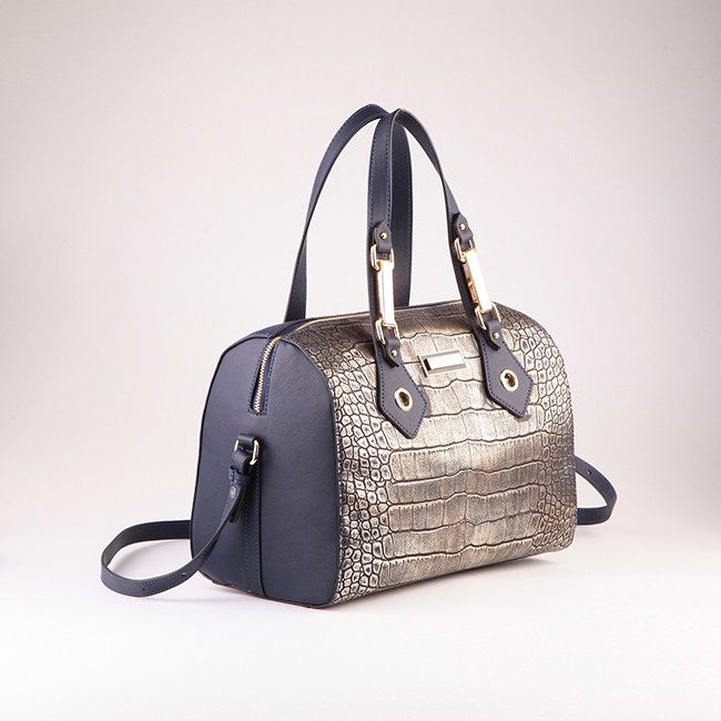  leather Handbags