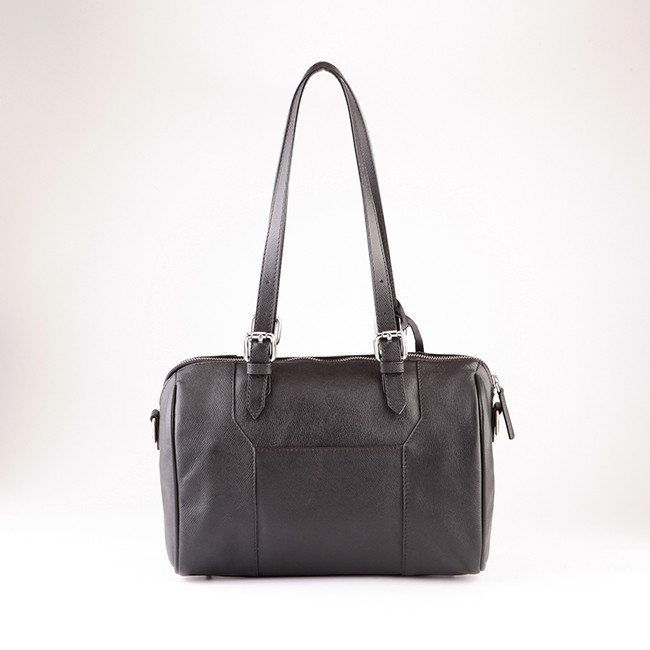 frau lederhandtasche