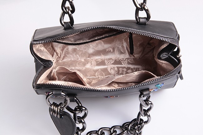  chain ladies shoulder bags